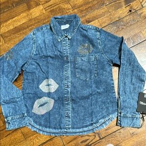 Lauren Moshi Blue Graphic Button Down Shirt